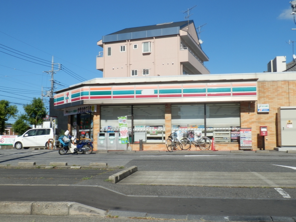 Convenience store. Seven-Eleven Wakashiba store up (convenience store) 157m