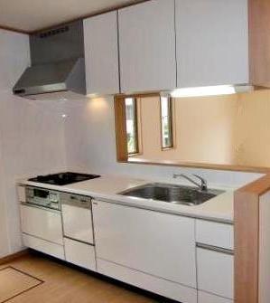 Same specifications photo (kitchen)