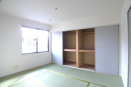 Other room space. Japanese style room