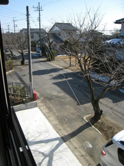 View photos from the dwelling unit. View from the site (January 2013) Shooting
