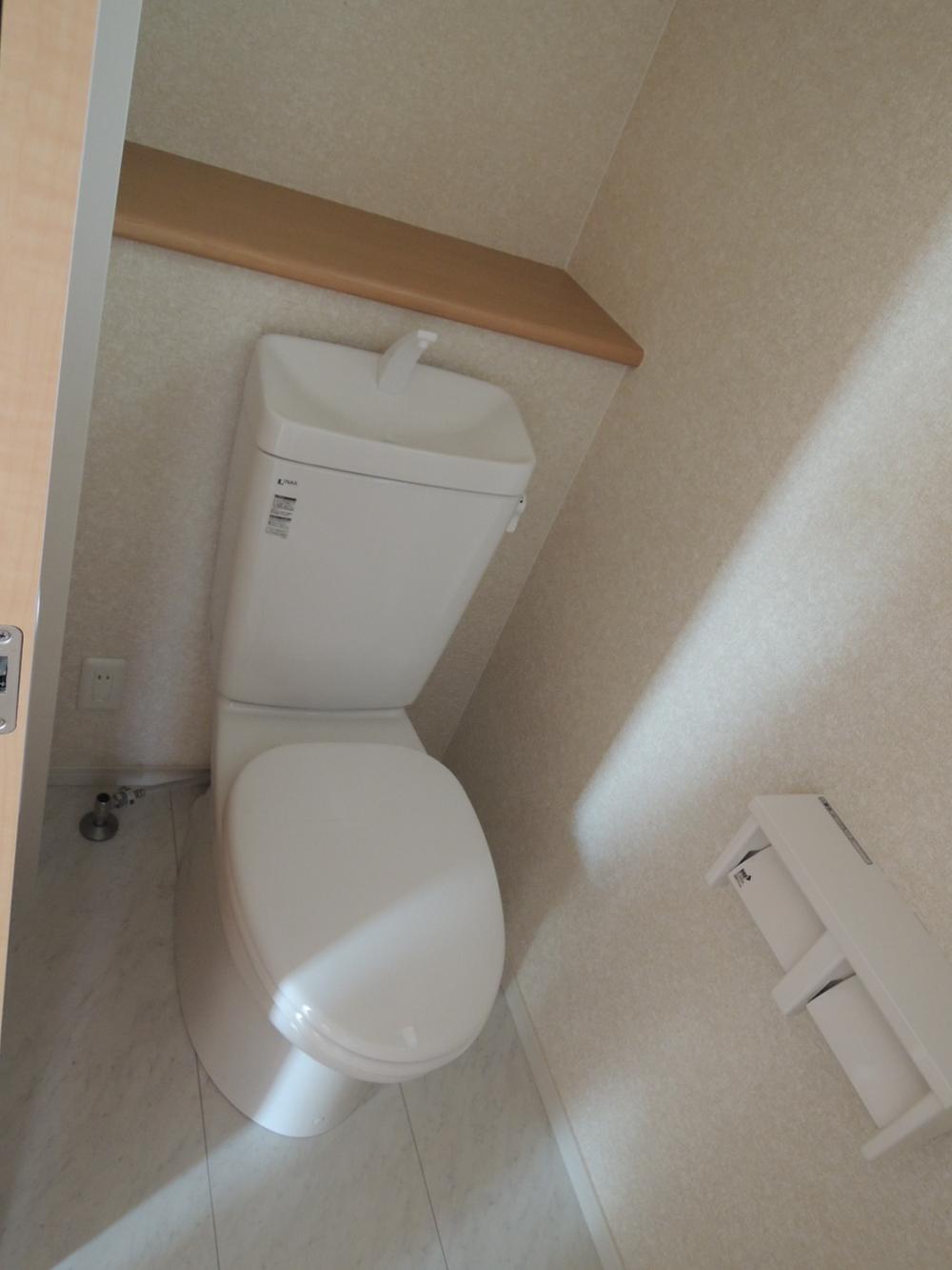 Other Equipment. Bidet function marked with toilet. 
