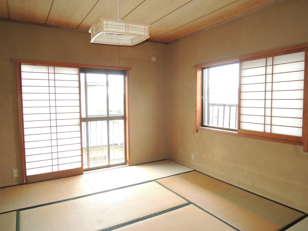 Other room space. Second floor Japanese-style room