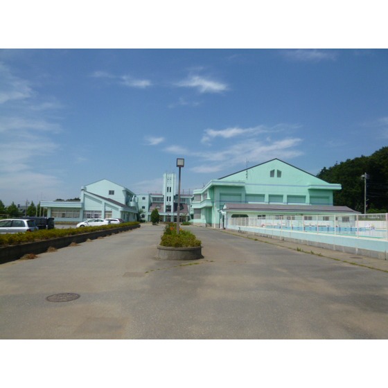 Primary school. 320m to Ryugasaki Municipal Kubodai elementary school (elementary school)