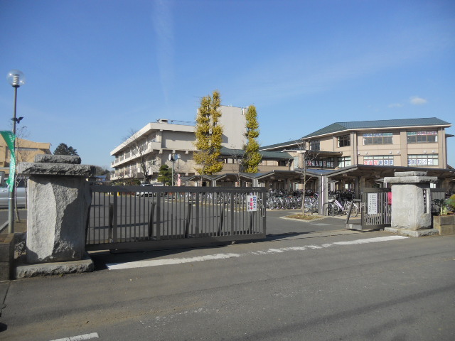 Junior high school. Sakaimachi Tatsusakai until the first junior high school (junior high school) 1933m