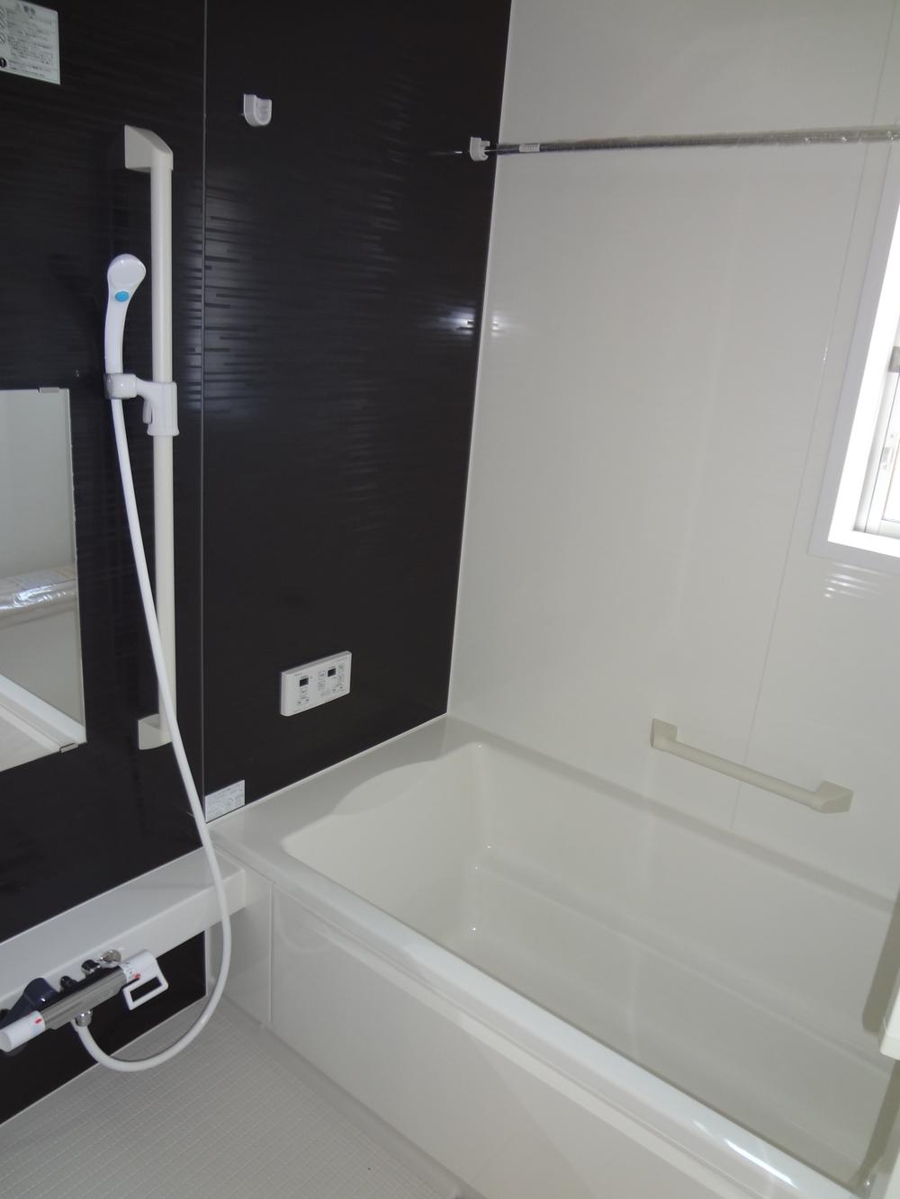 Bathroom. Bathroom construction cases  With bathroom ventilation drying function