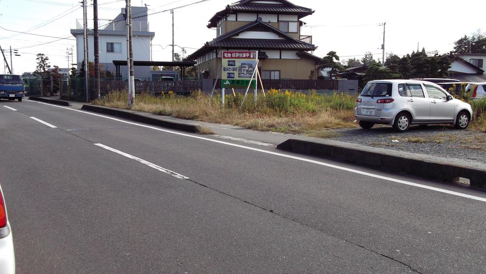 Local photos, including front road. Local (10 May 2013) Shooting ☆ Frontal road From northwest