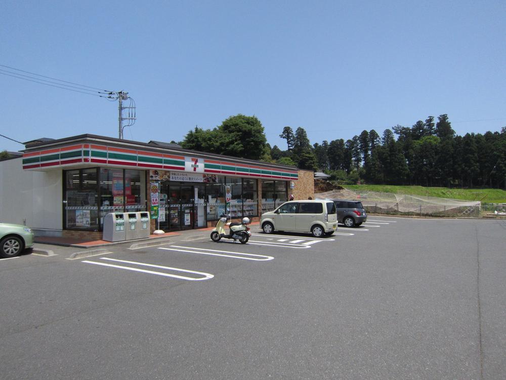 Convenience store. Arakawa to Seven-Eleven 1500m