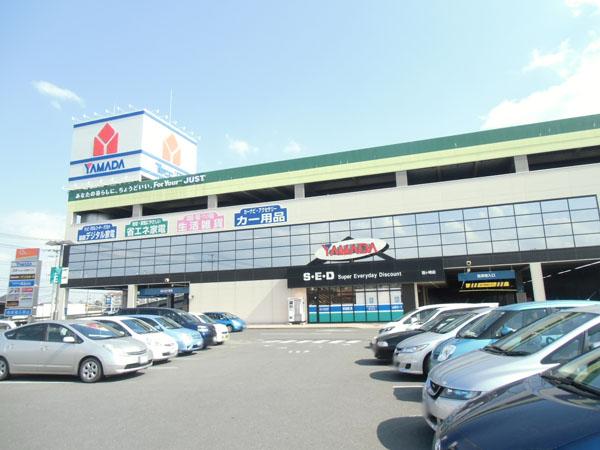 Home center. Yamada Denki Tecc Land Ryugasaki shop