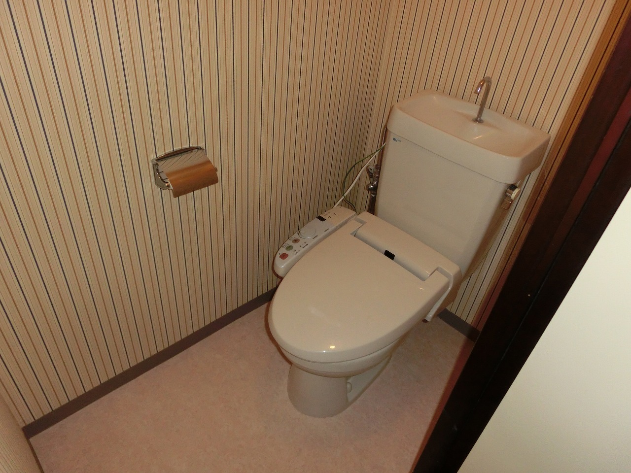 Toilet. 501, Room With Washlet