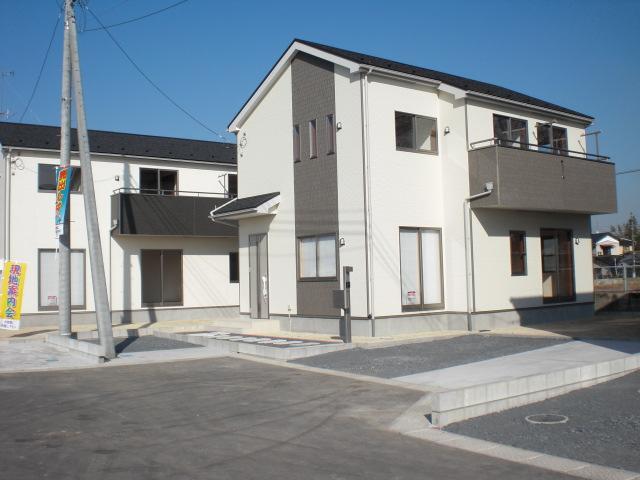 Local appearance photo. Local (12 May 2013) Shooting