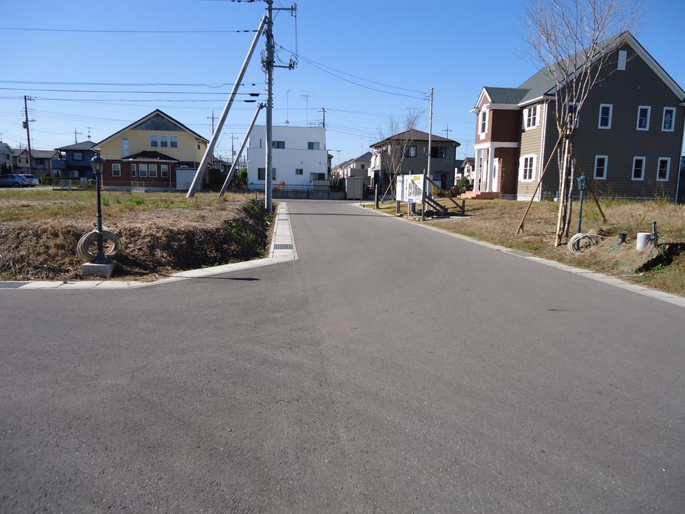 Local photos, including front road