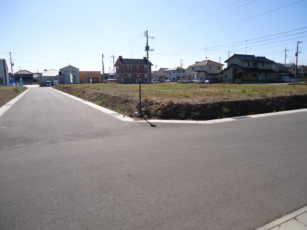 View photos from the dwelling unit