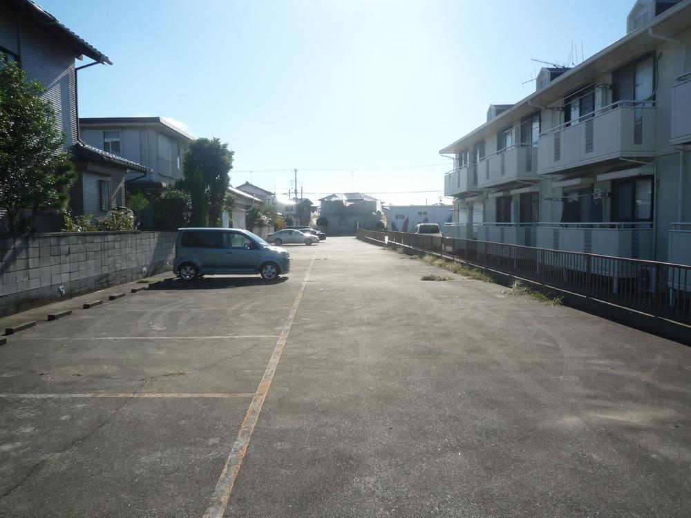 Local land photo. Overlooking the prefectural road from the back of the site.