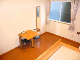 Living and room. Tables and chairs folding ・ It can be stored! 