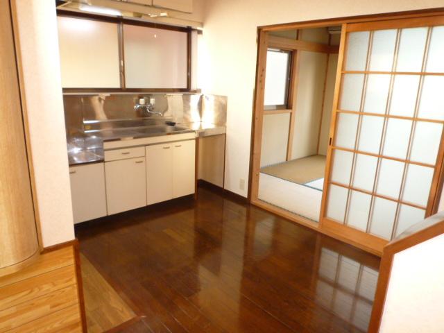 Living and room