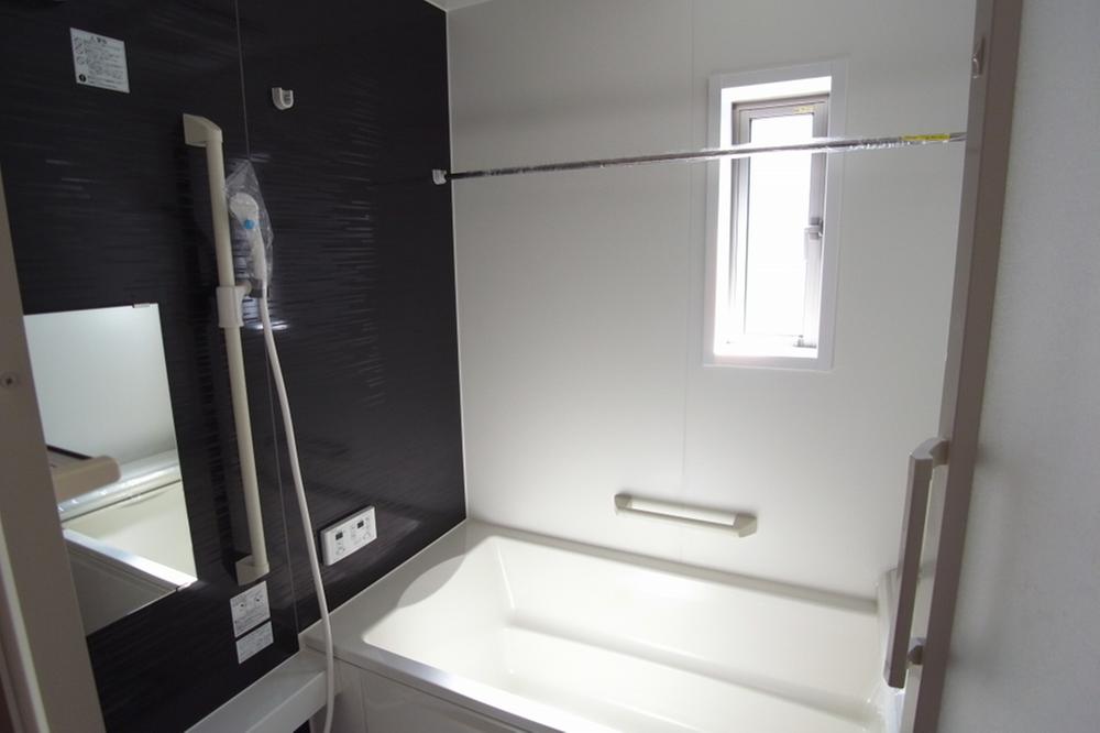Same specifications photo (bathroom). Hitotsubo bath happy