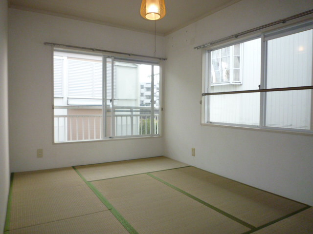 Living and room. It is a fresh What window are two a Japanese-style room. 