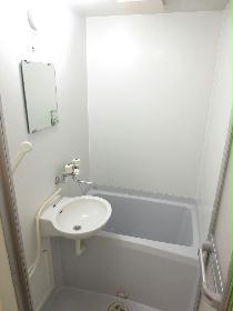 Bath. bus ・ Toilet is separate ☆ 