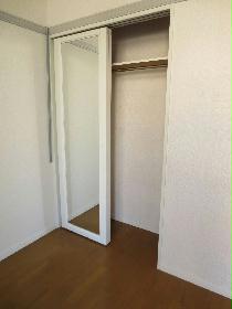 Receipt. Full-length mirror with closet equipped ☆ 