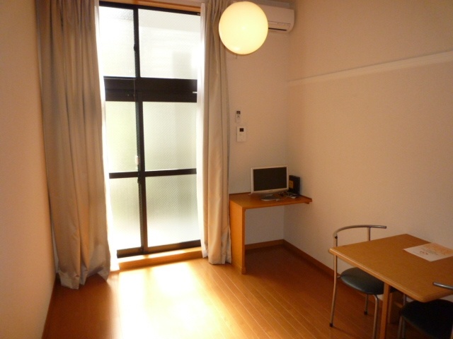 Living and room