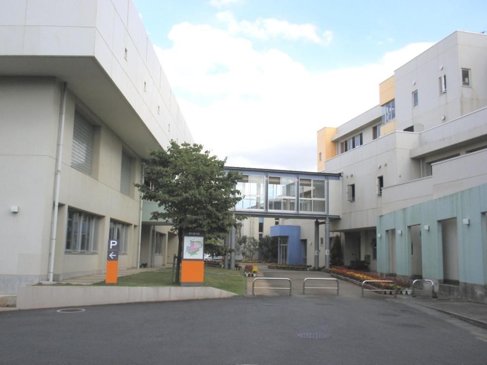 Junior high school. 1400m to handle the first junior high school