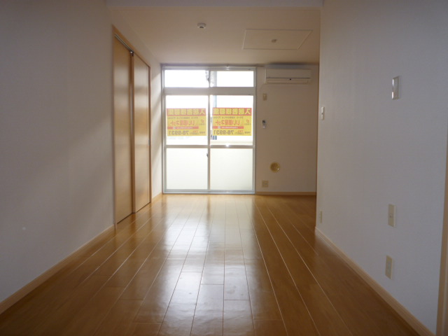 Living and room