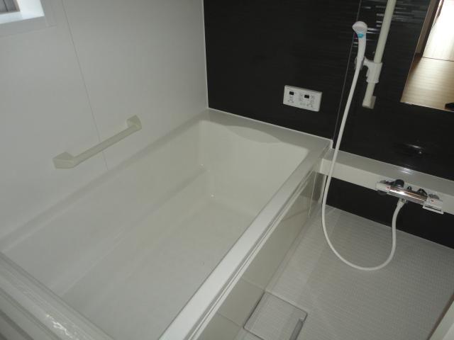 Bathroom.  ◆ Unit bus of spacious 1 pyeong type of state-of-the-art. 