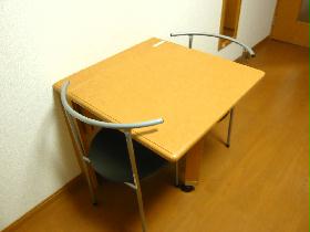 Living and room. Tables and chairs folding ・ Storage is possible ☆ 