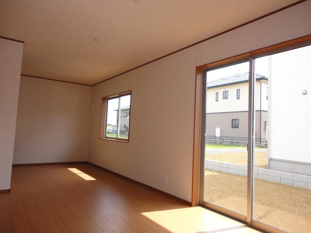 Living. Indoor (11 May 2013) Shooting