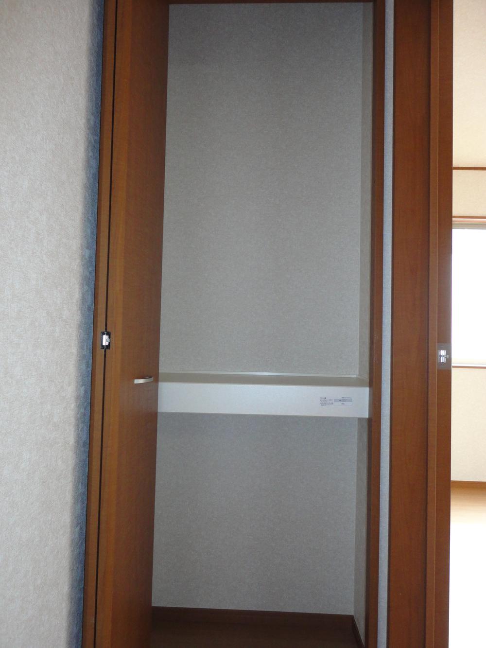 Receipt. Hallway storage (November 2013) Shooting