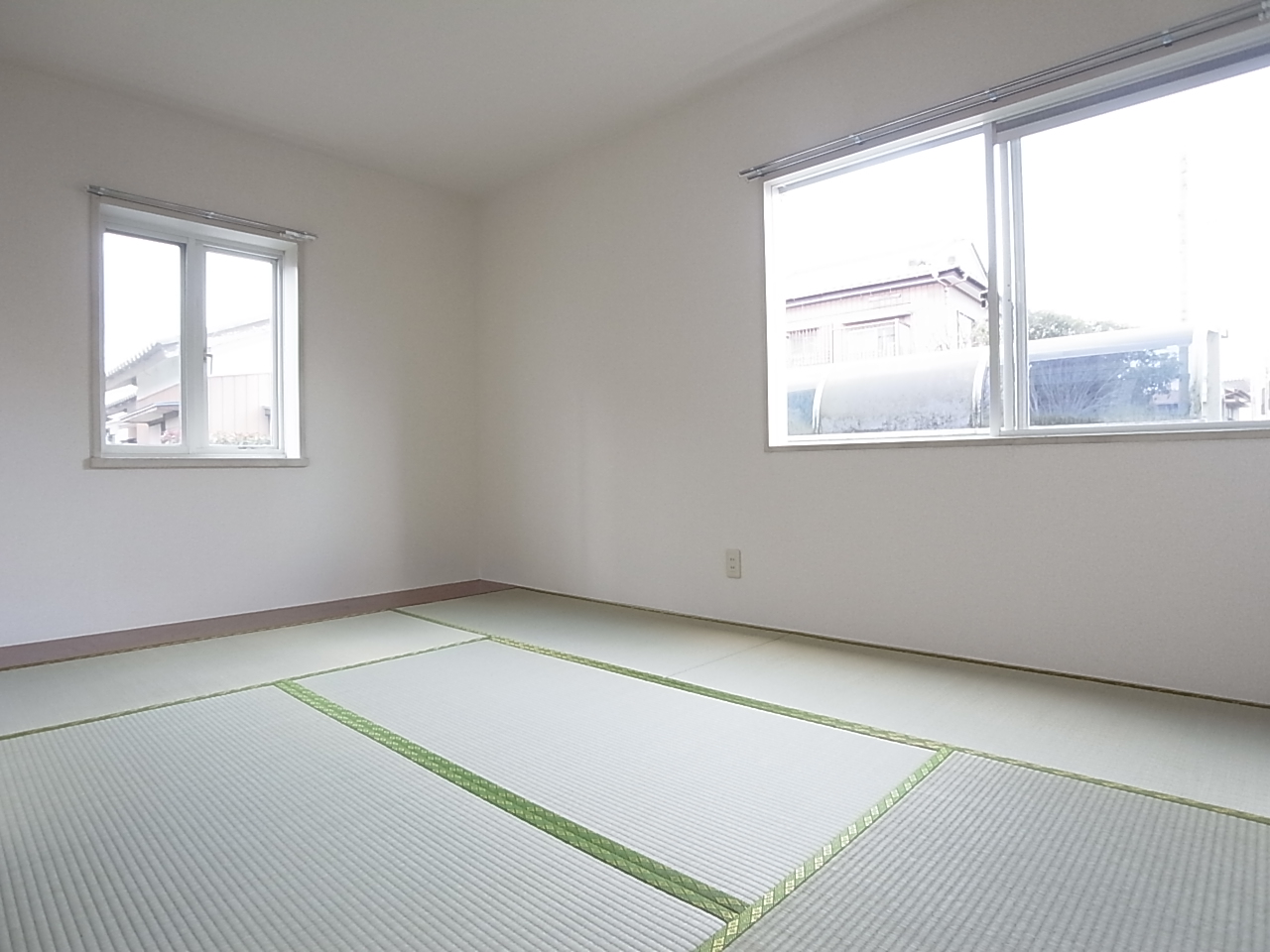 Other room space. It will be Japanese-style room. Tatami of smell makes me calm. Holiday leisurely