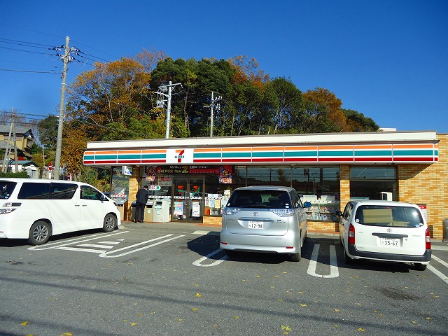 Convenience store. Seven-Eleven handle Shinmachi 3-chome up (convenience store) 382m
