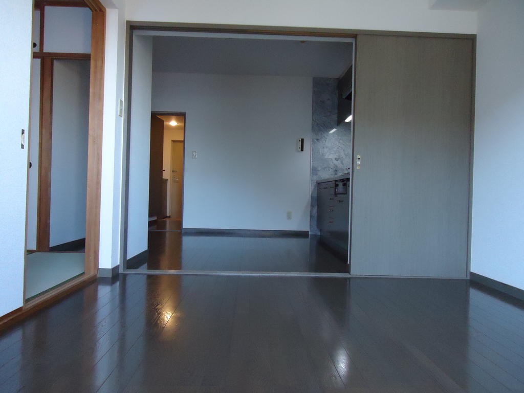 Living and room