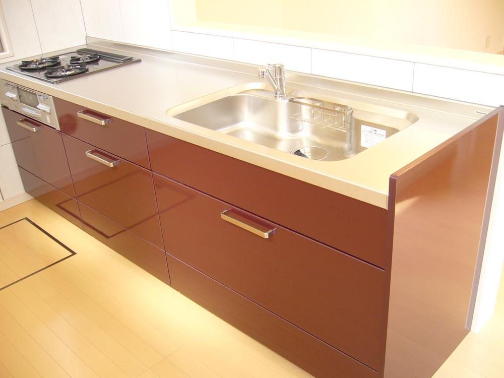 Same specifications photo (kitchen)