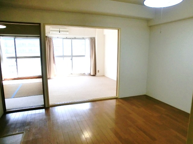 Other room space