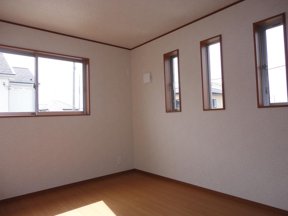 Same specifications photos (Other introspection). (Building 2) same specification