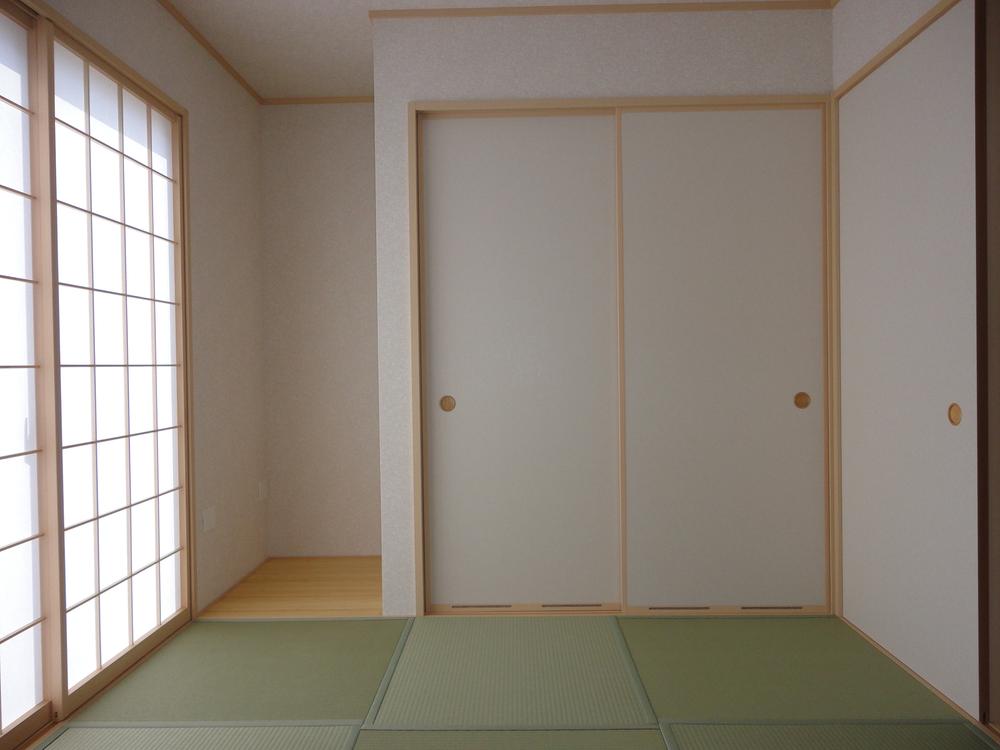 Same specifications photos (Other introspection). (Building 2) same specification