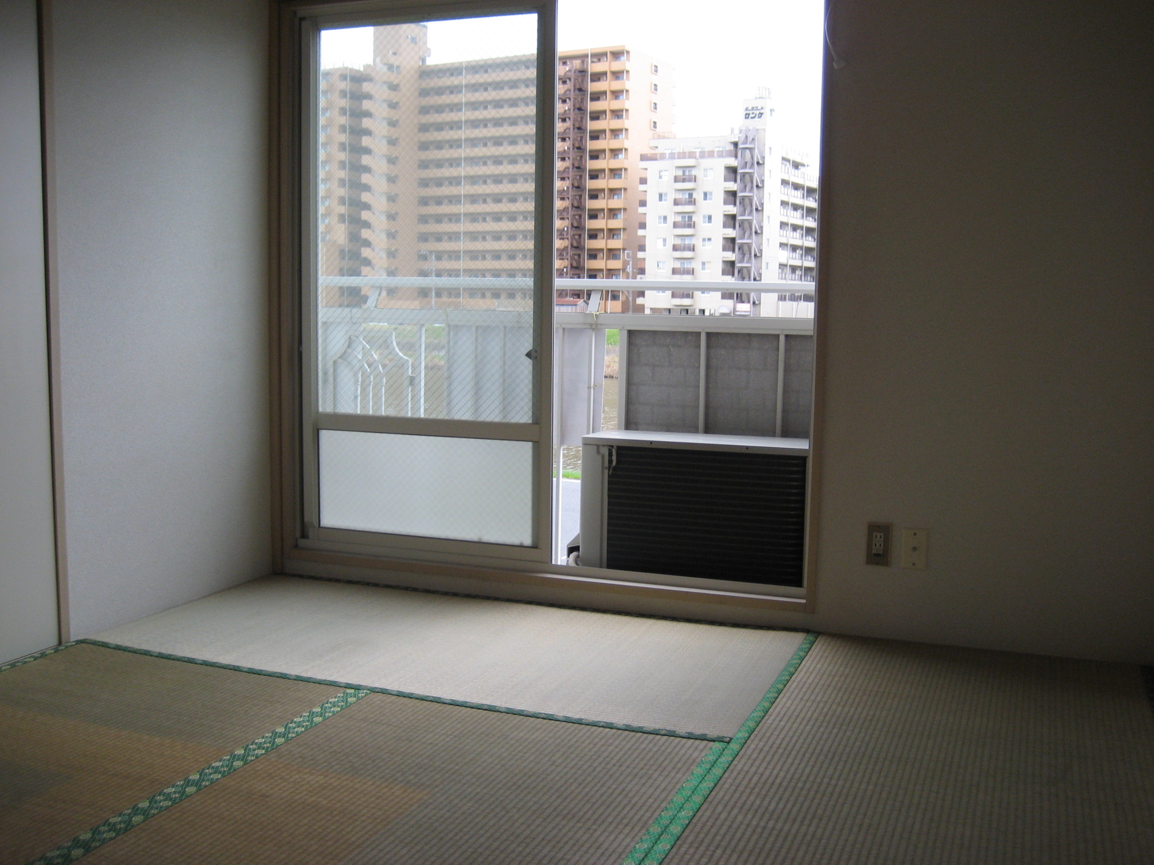 Living and room. Bright rooms there is a window