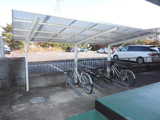 Other common areas. Bicycle-parking space