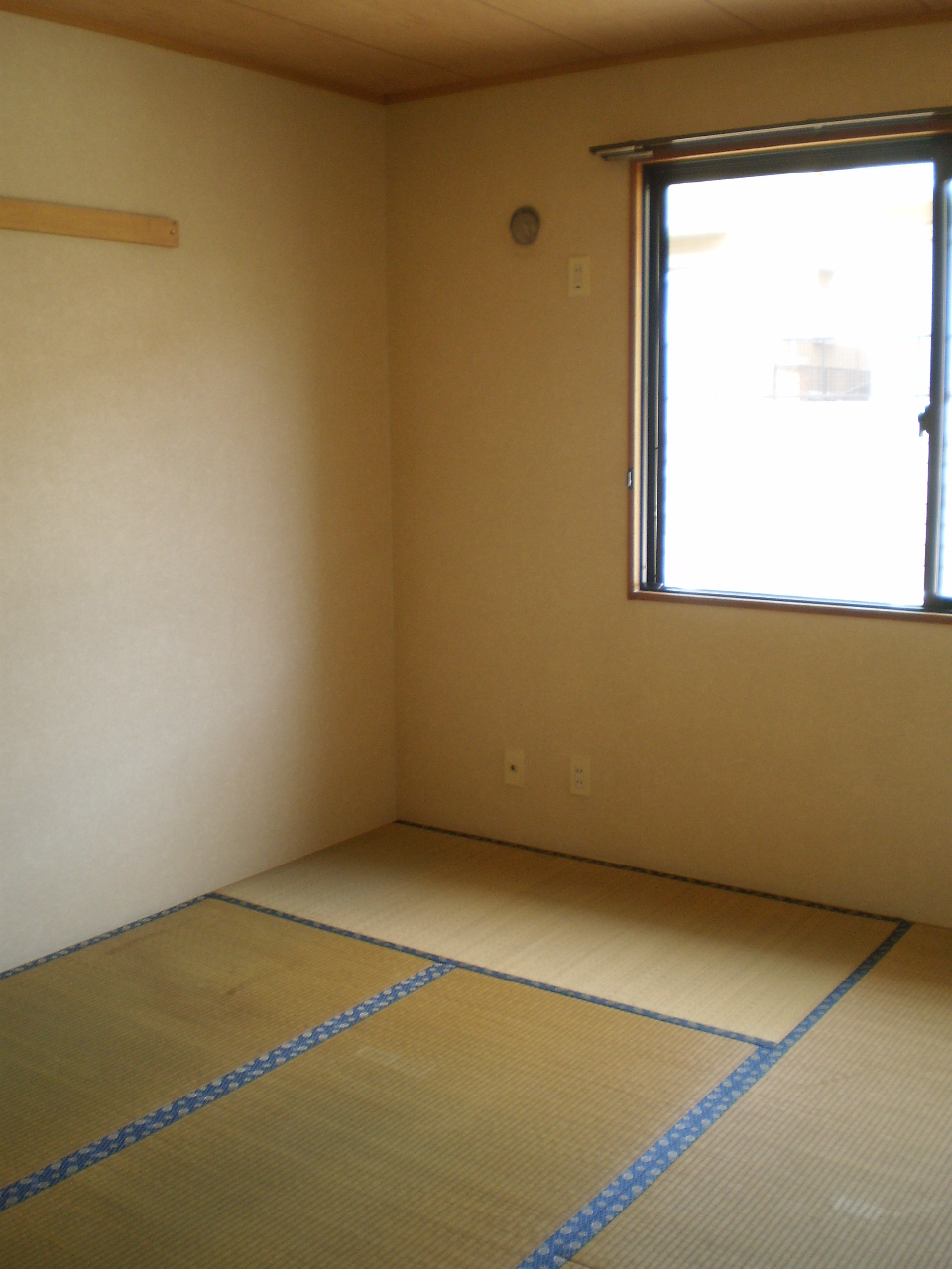 Other room space. Japanese-style room 6 quires