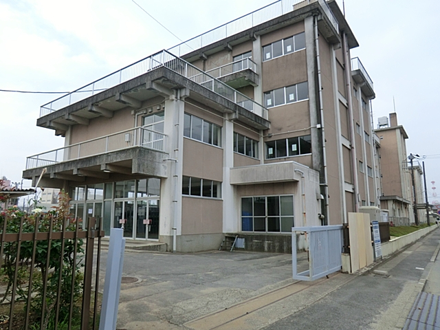 Junior high school. 290m until Tsuchiura Municipal Tsuchiura first junior high school (junior high school)