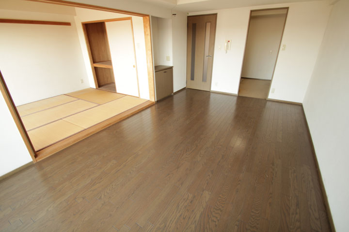 Living and room. LDK(2)
