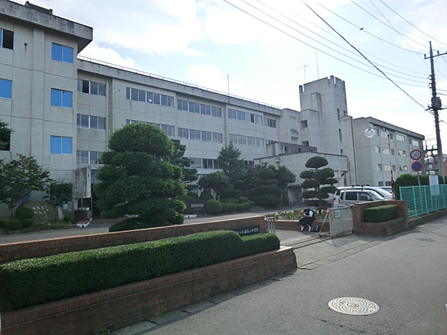 Junior high school. 1680m until Tsuchiura City Museum of Tsuchiura third junior high school (junior high school)