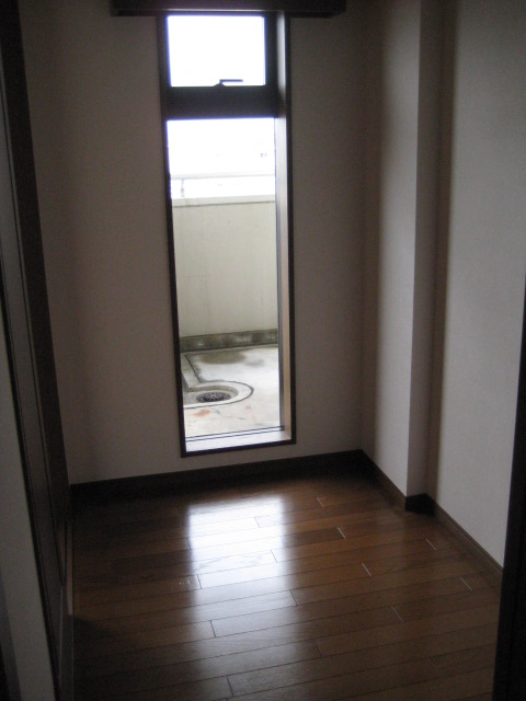 Other room space. Storeroom