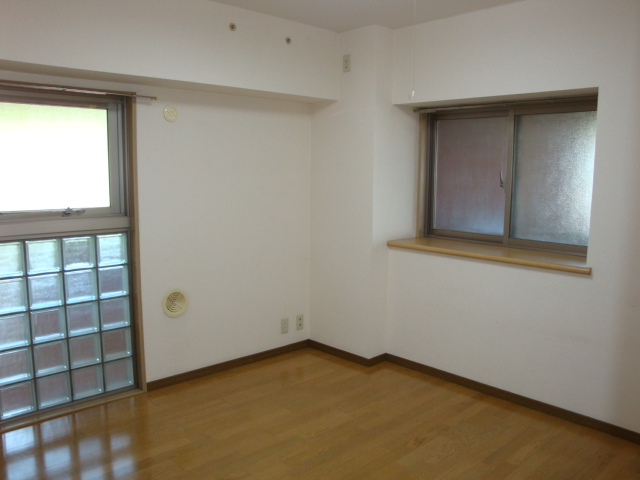 Living and room. Western-style 5 tatami