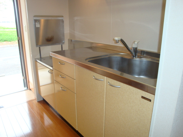 Kitchen. Single lever sink