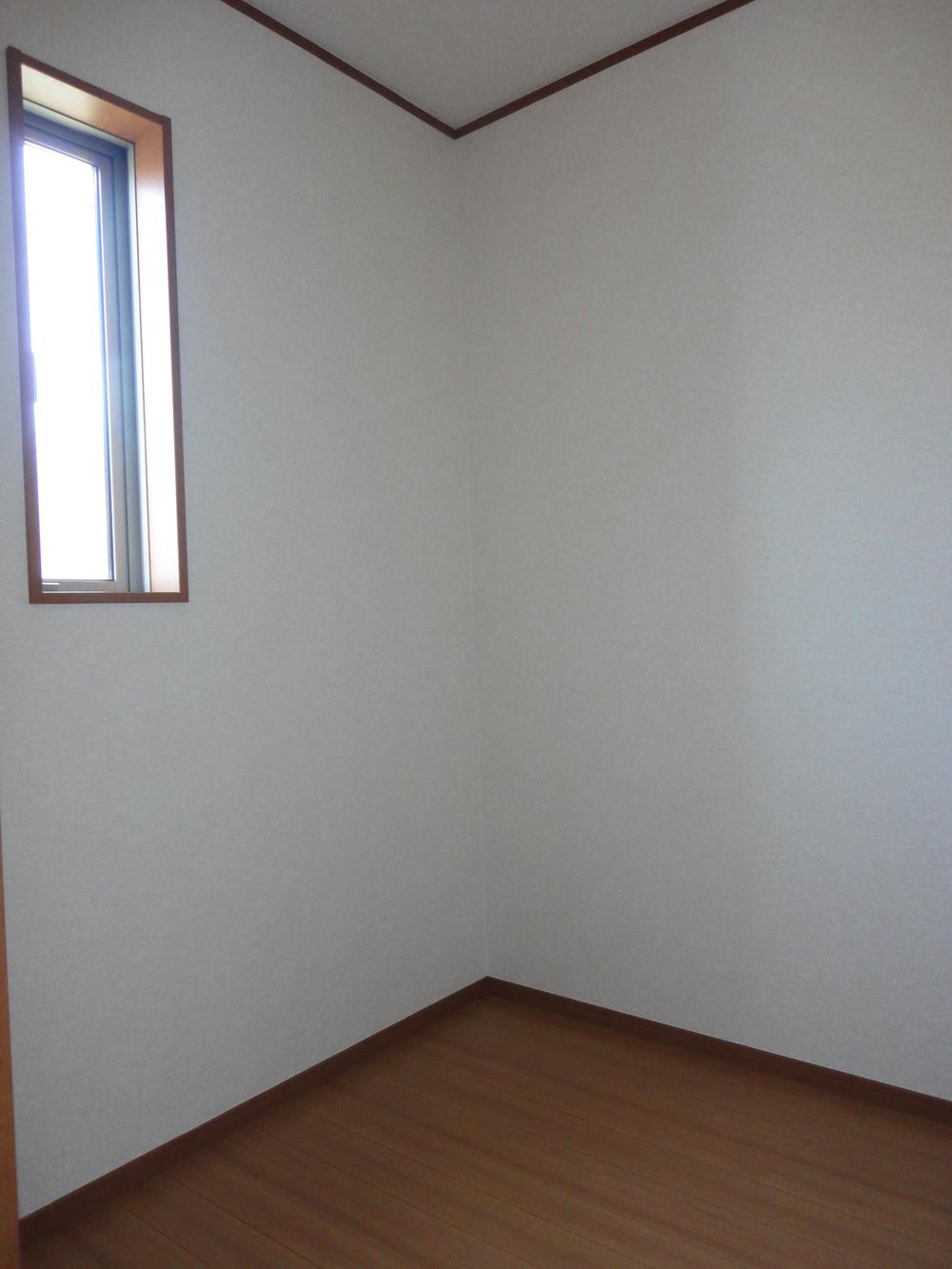 Receipt. Storeroom (4 Building) same specification