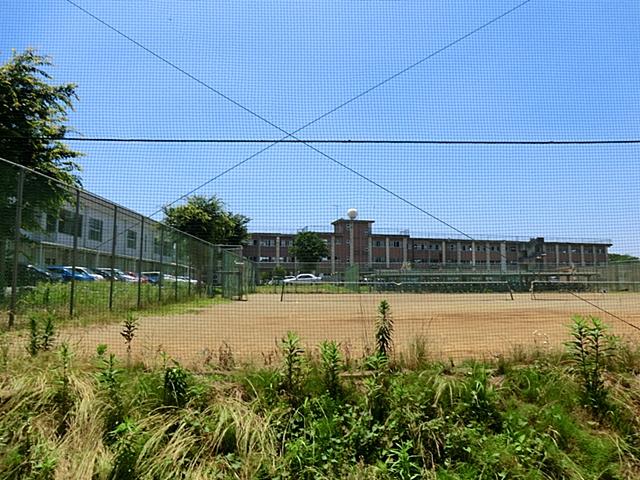 Junior high school. 1600m until Tsuchiura City Museum of Tsuchiura fifth junior high school