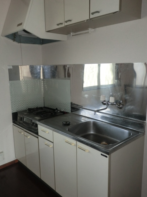 Kitchen. DK6 Pledge