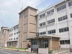Junior high school. Tsuchiura 1000m walk 12 minutes to the first junior high school